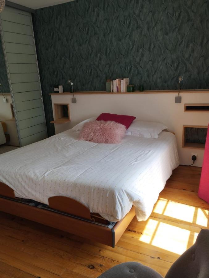 Blainville-sur-Orne Pegasus Bed & Breakfast エクステリア 写真