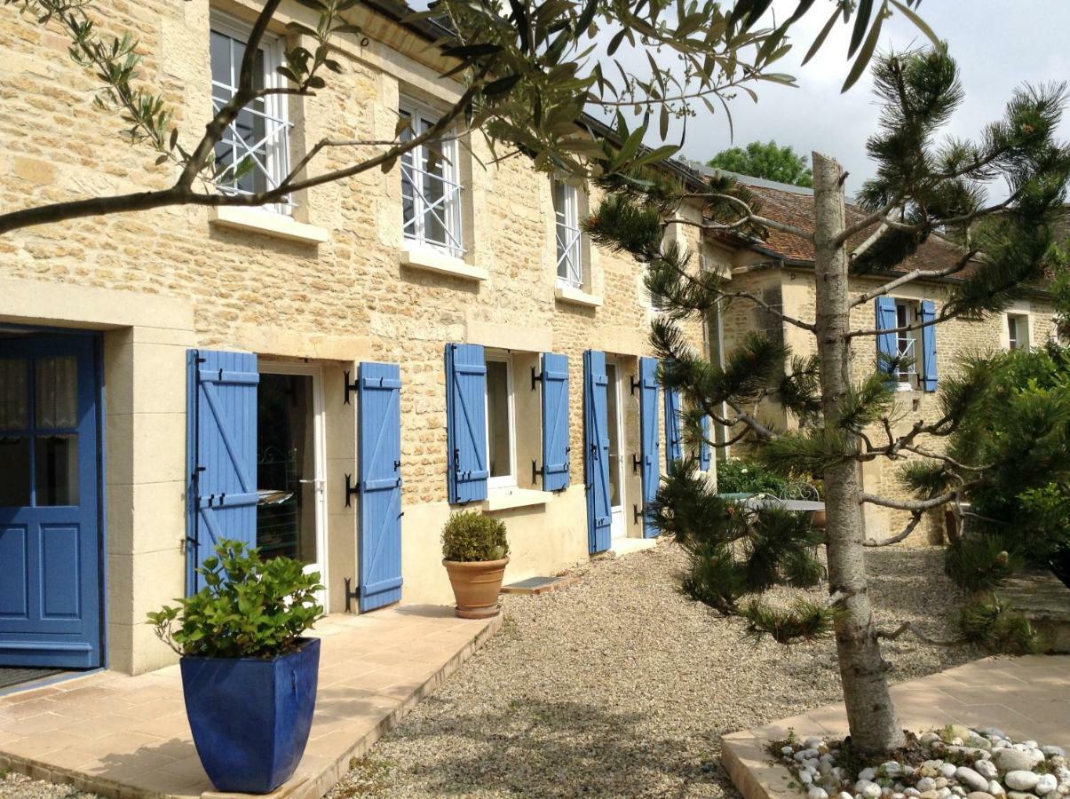 Blainville-sur-Orne Pegasus Bed & Breakfast エクステリア 写真