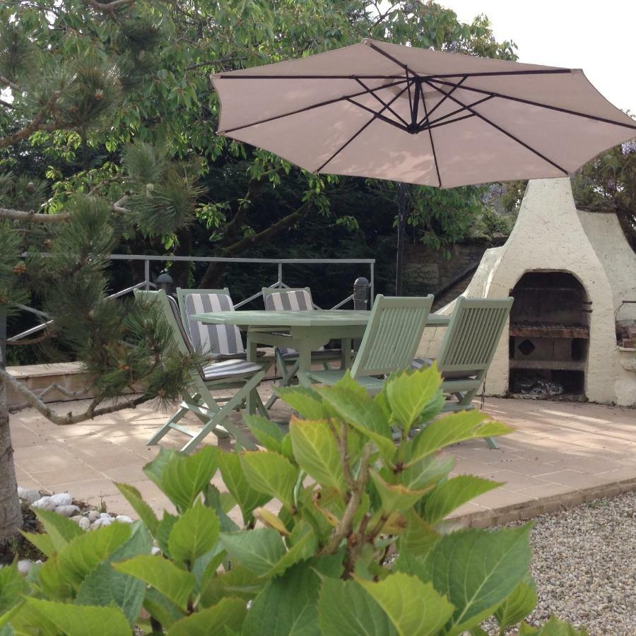 Blainville-sur-Orne Pegasus Bed & Breakfast エクステリア 写真